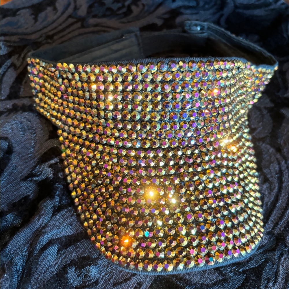 BLING GOLD BEADED VISOR